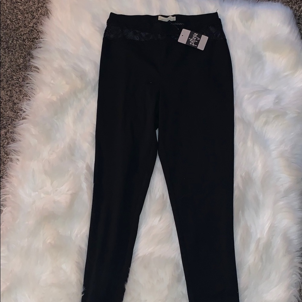 Black leggings